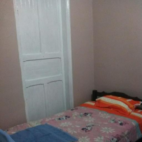 Отель Habitaciones para Estudiantes Y/o Mochileros  Лима